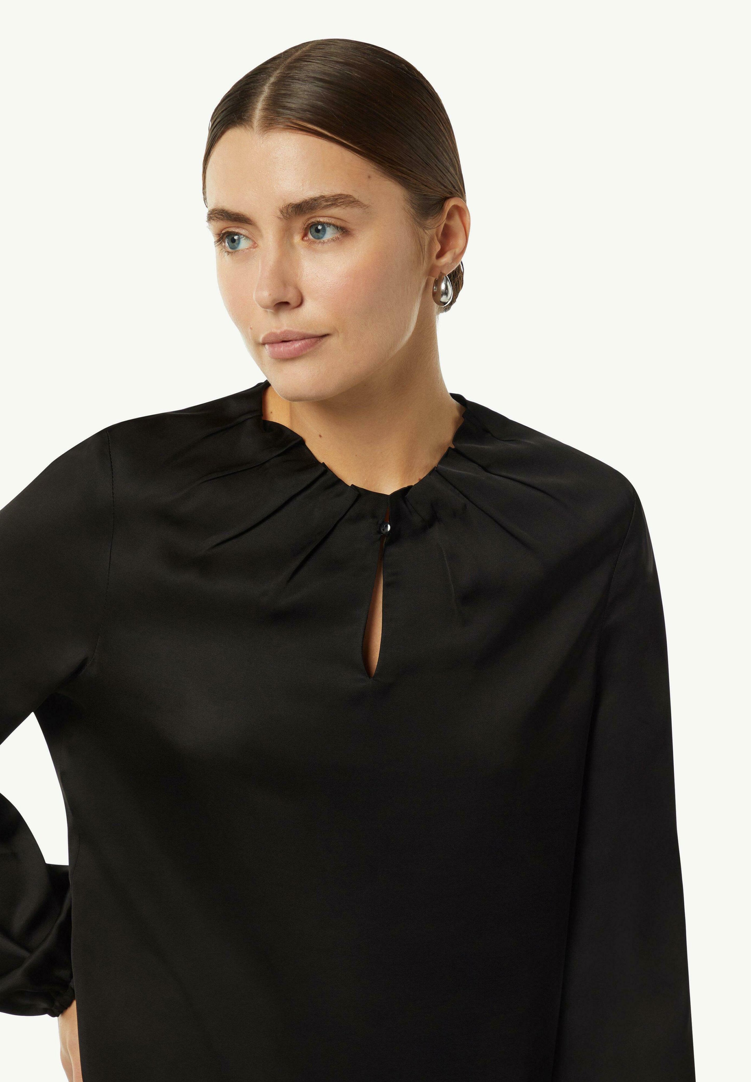 comma Bluse Media 4