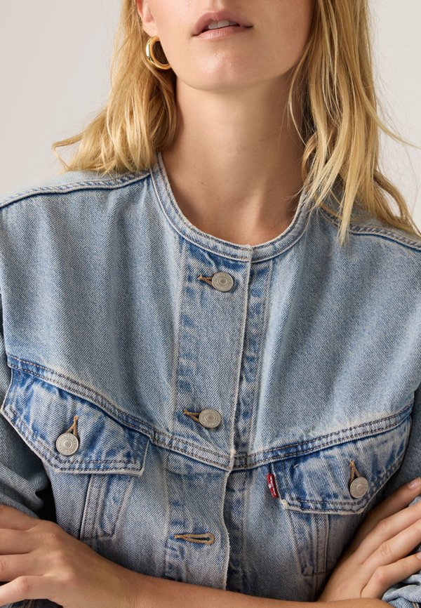 Levi's® COLLARLESS SHRUNKEN 90S TRUCKER