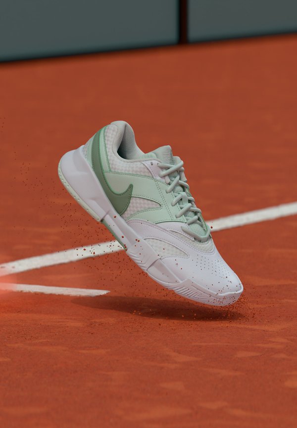 Nike Performance COURT LITE 4  - Multicourt tennis shoes - white/steam/barely green