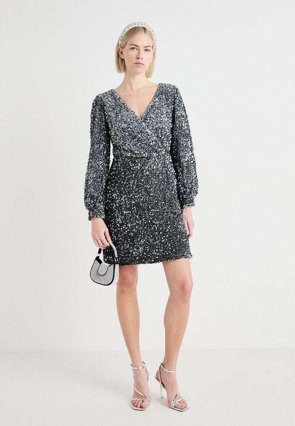 Vero Moda VMBELLA VNECK SHORT DRESS