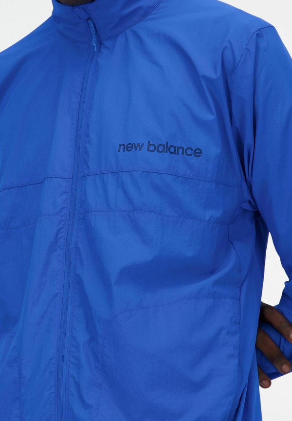 New Balance ATHLETICS GRAPHIC PACKABLE