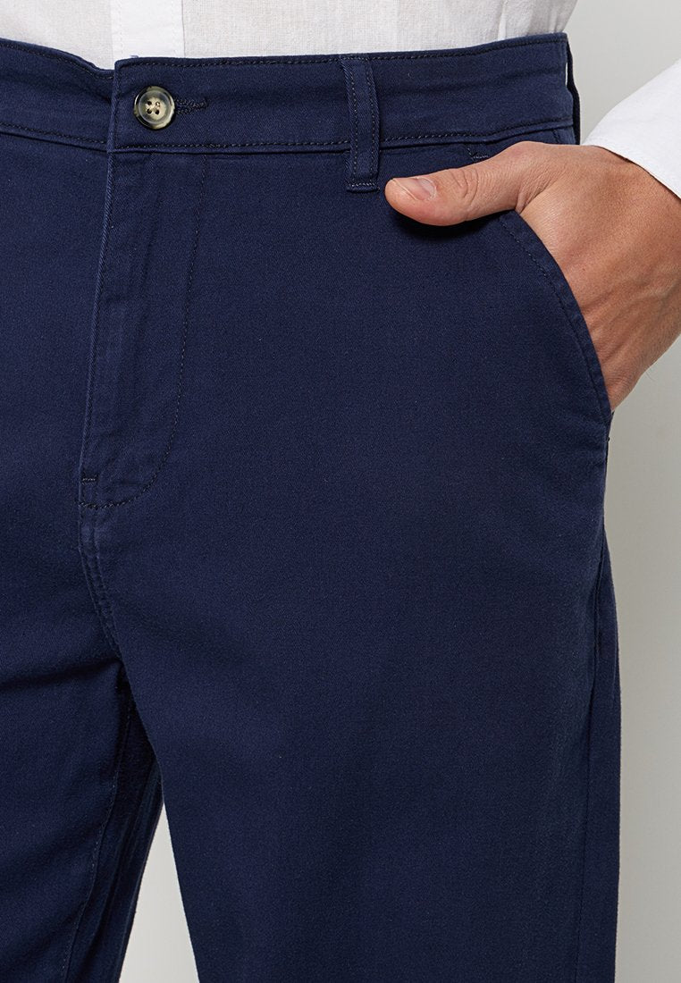 LOOSE FIT Media 5