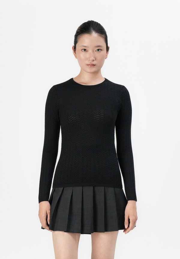 Selected SLFNAJA TIGHT O NECK