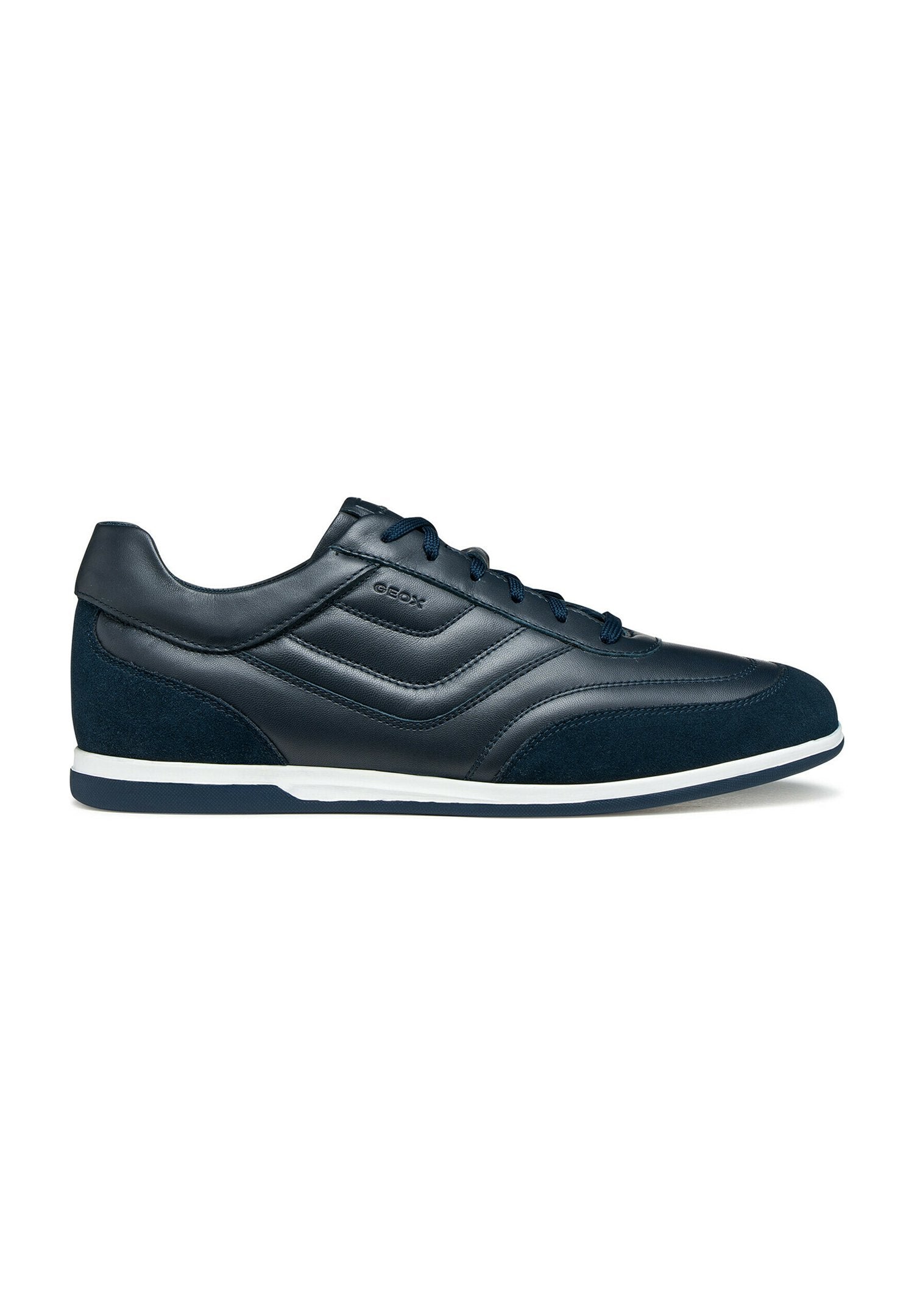 Herren Sneaker aus marineblauem Leder und Wildleder mit Schnürverschluss und weißem Sohlenstreifen, entworfen für den Alltag.