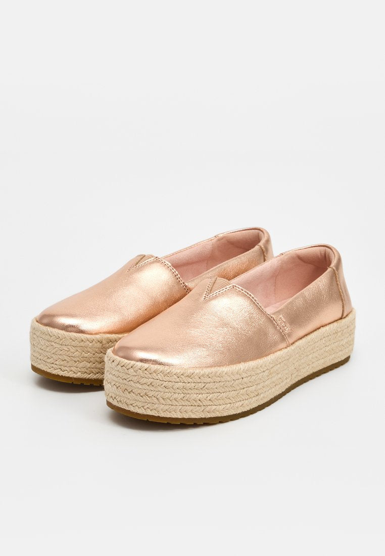 TOMS VALENCIA