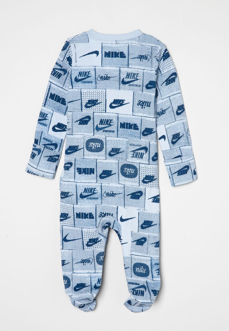 Nike Sportswear