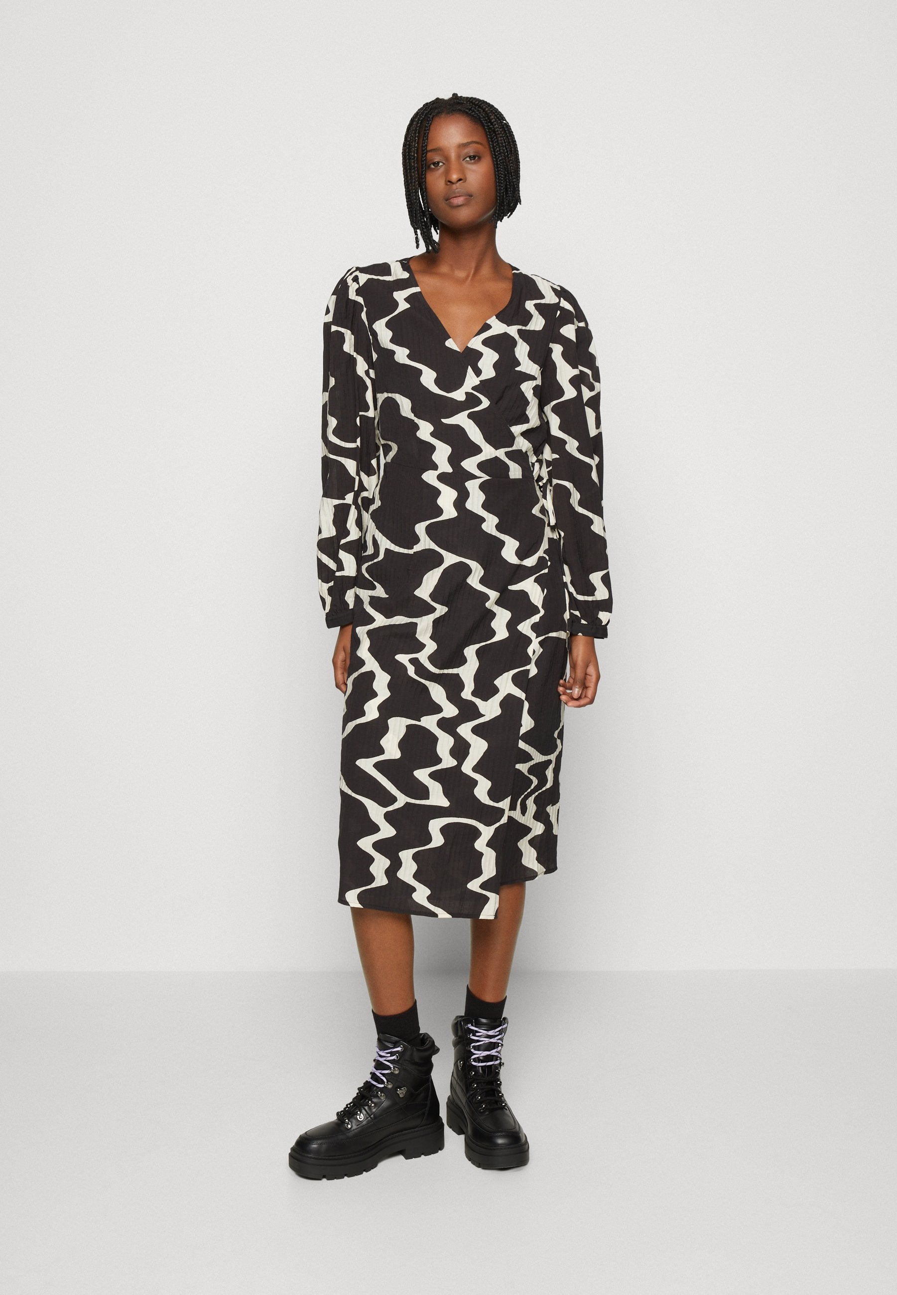 Object OBJVANJA WRAP DRESS