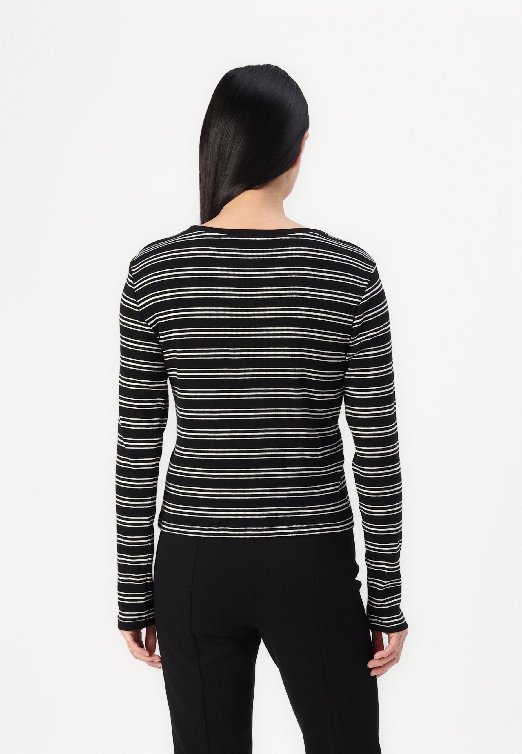 GAP CROP CREW