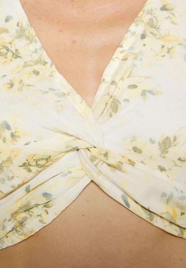 Abercrombie & Fitch KNOT FRONT FLUTTER