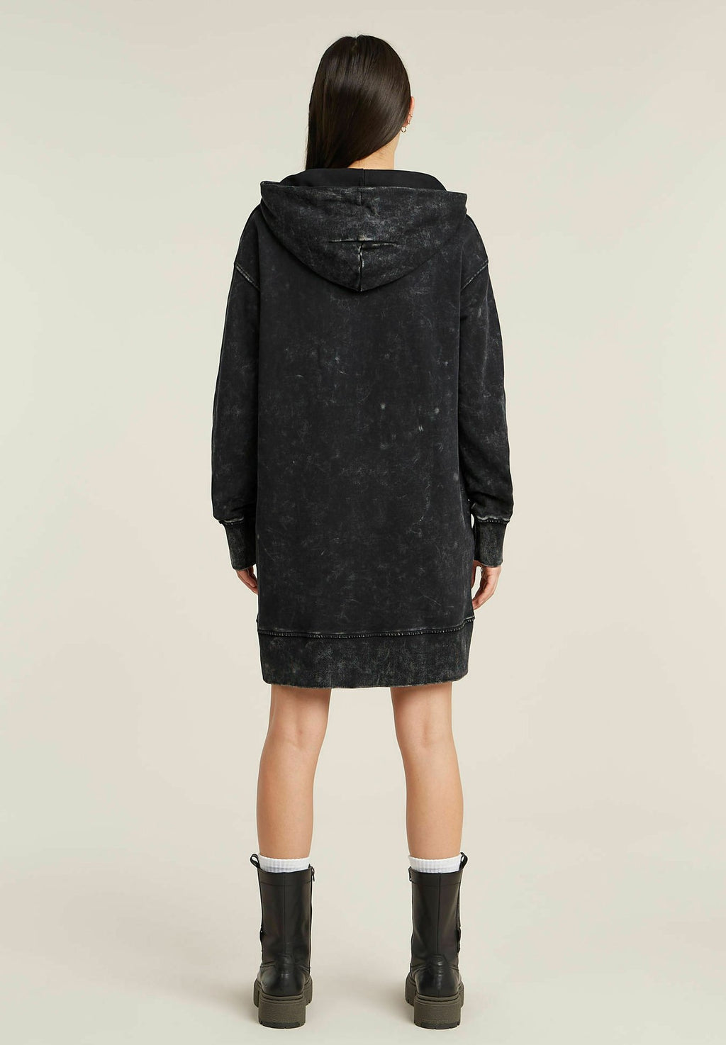 LOOSE OVERDYED Media 3