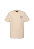 Beiges T-Shirt mit kurzen Ärmeln, rundem Ausschnitt und kleinem schwarzem rundem Logo mit der Aufschrift "1903 Rider" auf der linken Brust.