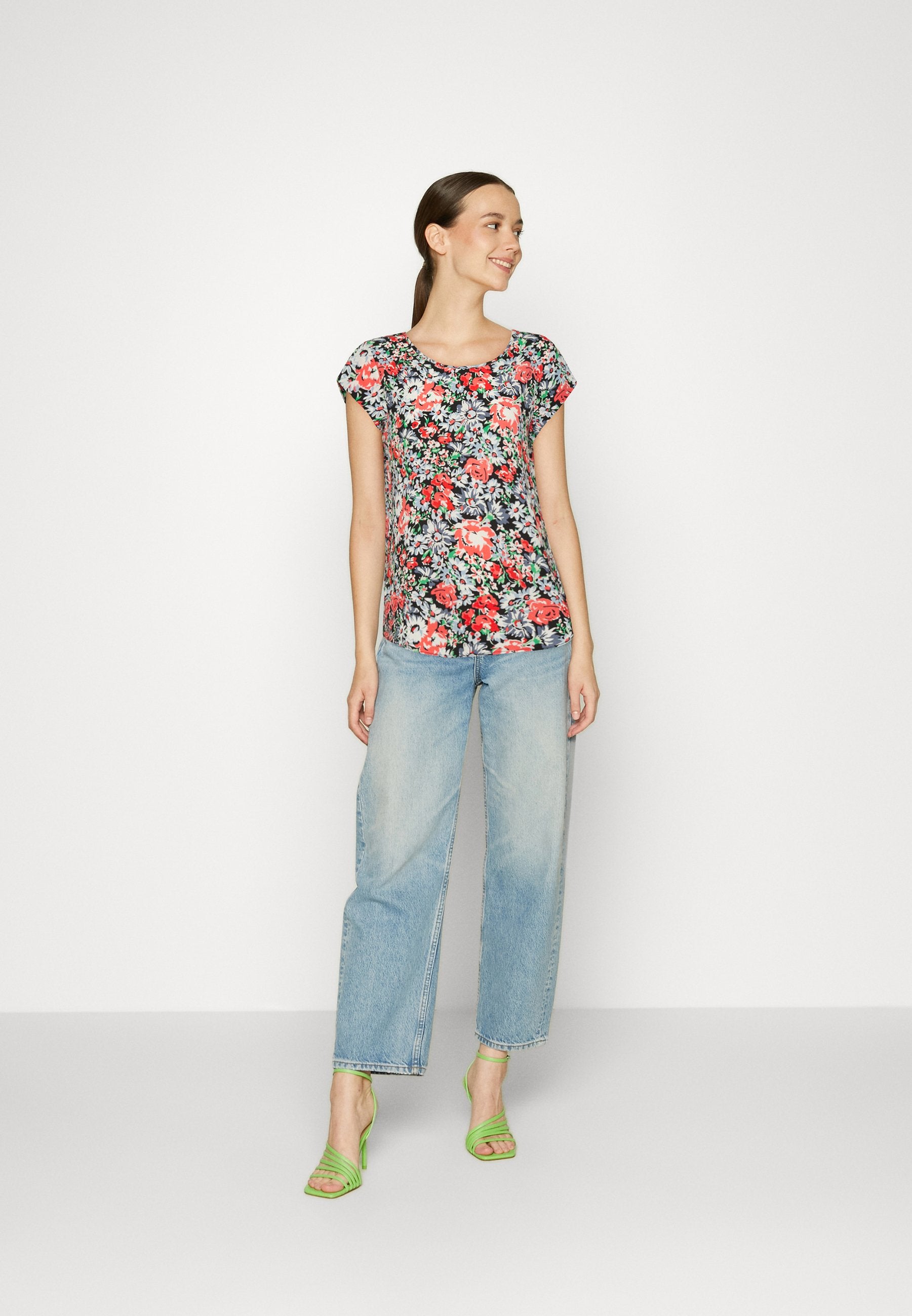 ONLY ONLVIC S/S AOP TOP NOOS PTM