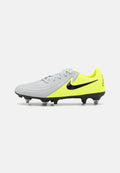 Nike Fußballschuh mit grauem Obermaterial und strukturierten Details, neongelben Akzenten, schwarzem Logo und durchsichtigen Stollen für Traktion.