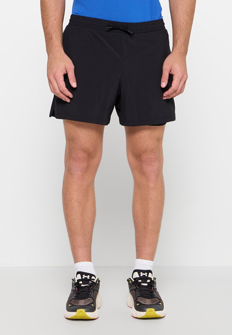 Under Armour LOOSE FIT