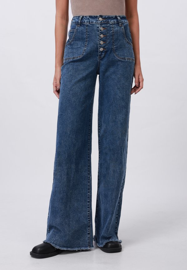 Even&Odd Tall by Zalando