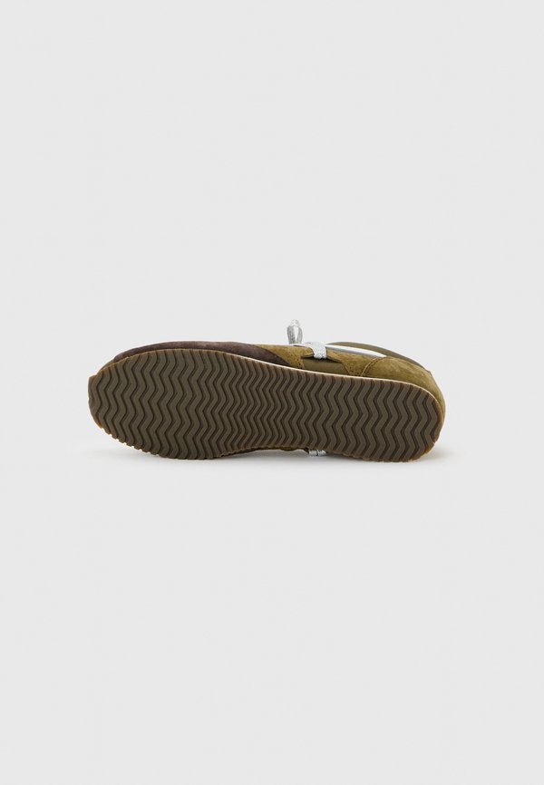 Vans PREMIUM SLP TRAINER