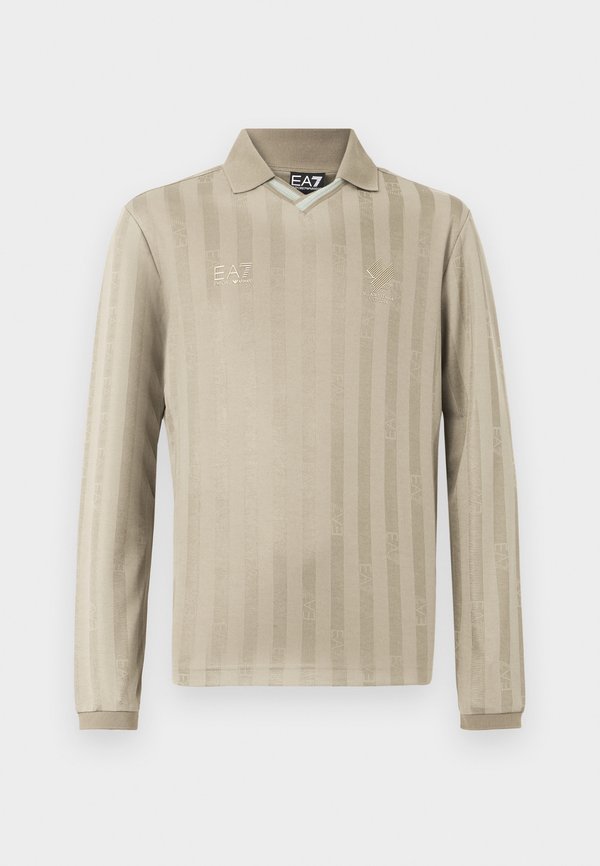 EA7 Emporio Armani TRAIN SOCCER