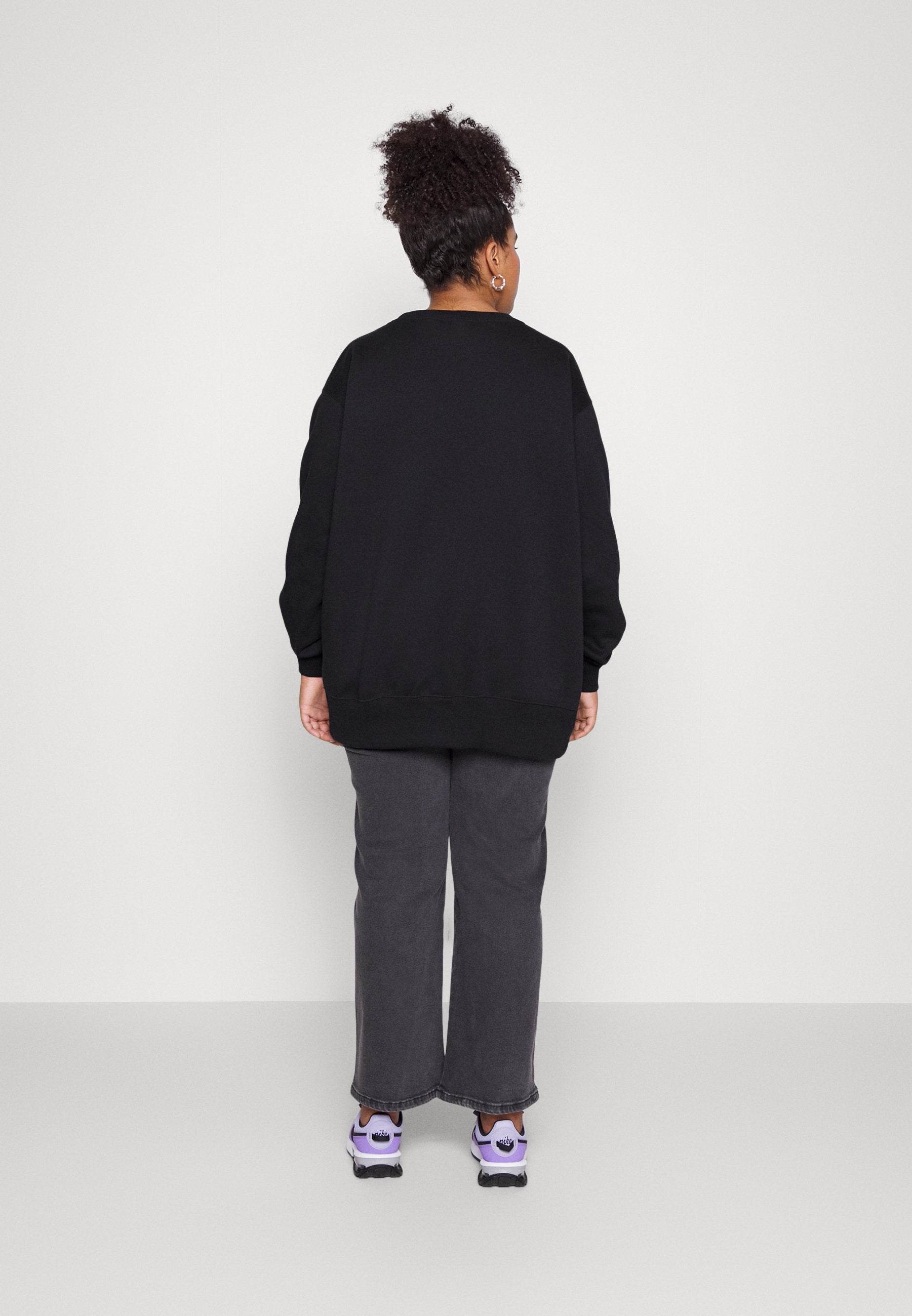 Nike Sportswear W PHNX FLC OS CREW