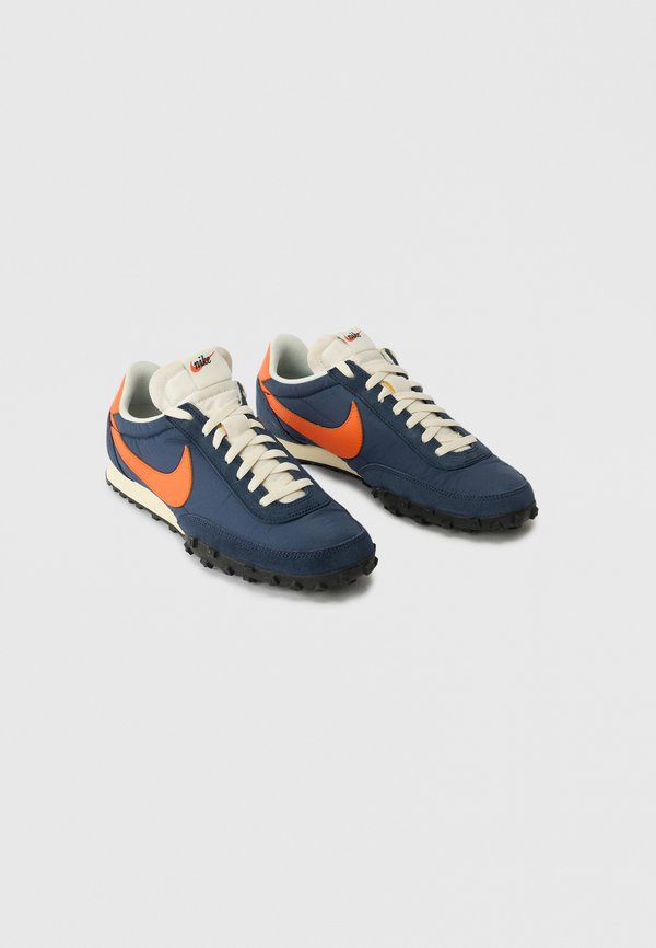 Nike Sportswear WAFFLE RACER '26 - Trainers - midnight navy/safety orange/sail/coconut milk/black