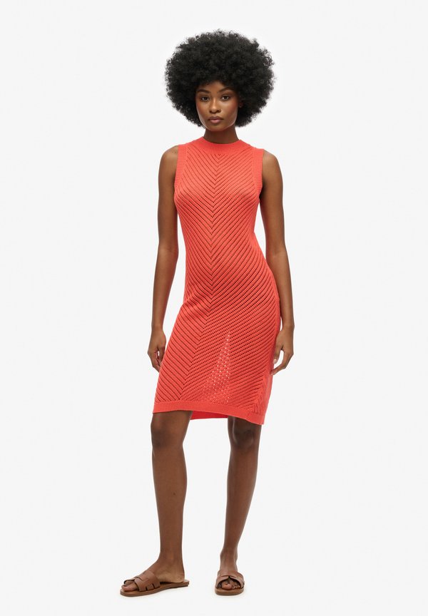 Superdry & Co CHEVRON - Jumper dress - hot coral