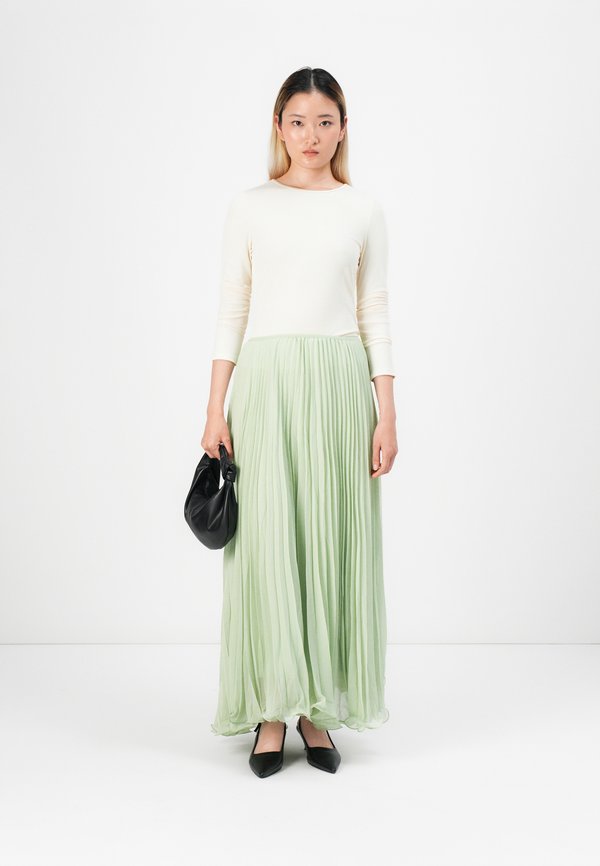 YAS YASNOEL LONG PLISSE SKIRT