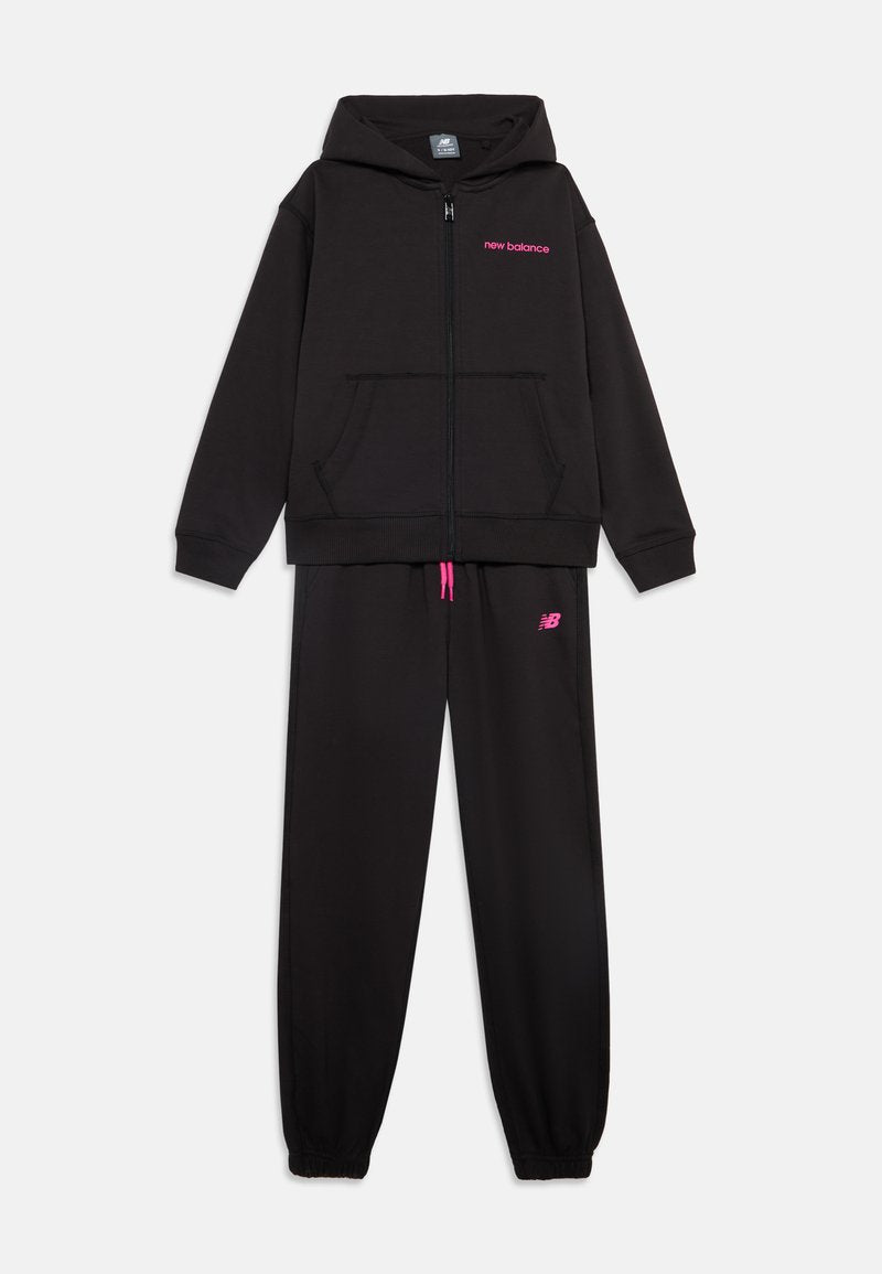 LINEAR LOGO UNISEX SET Media 1