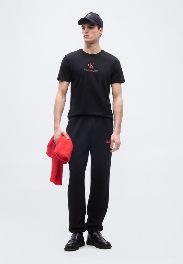 Calvin Klein Jeans SHADOW LOGO TEE