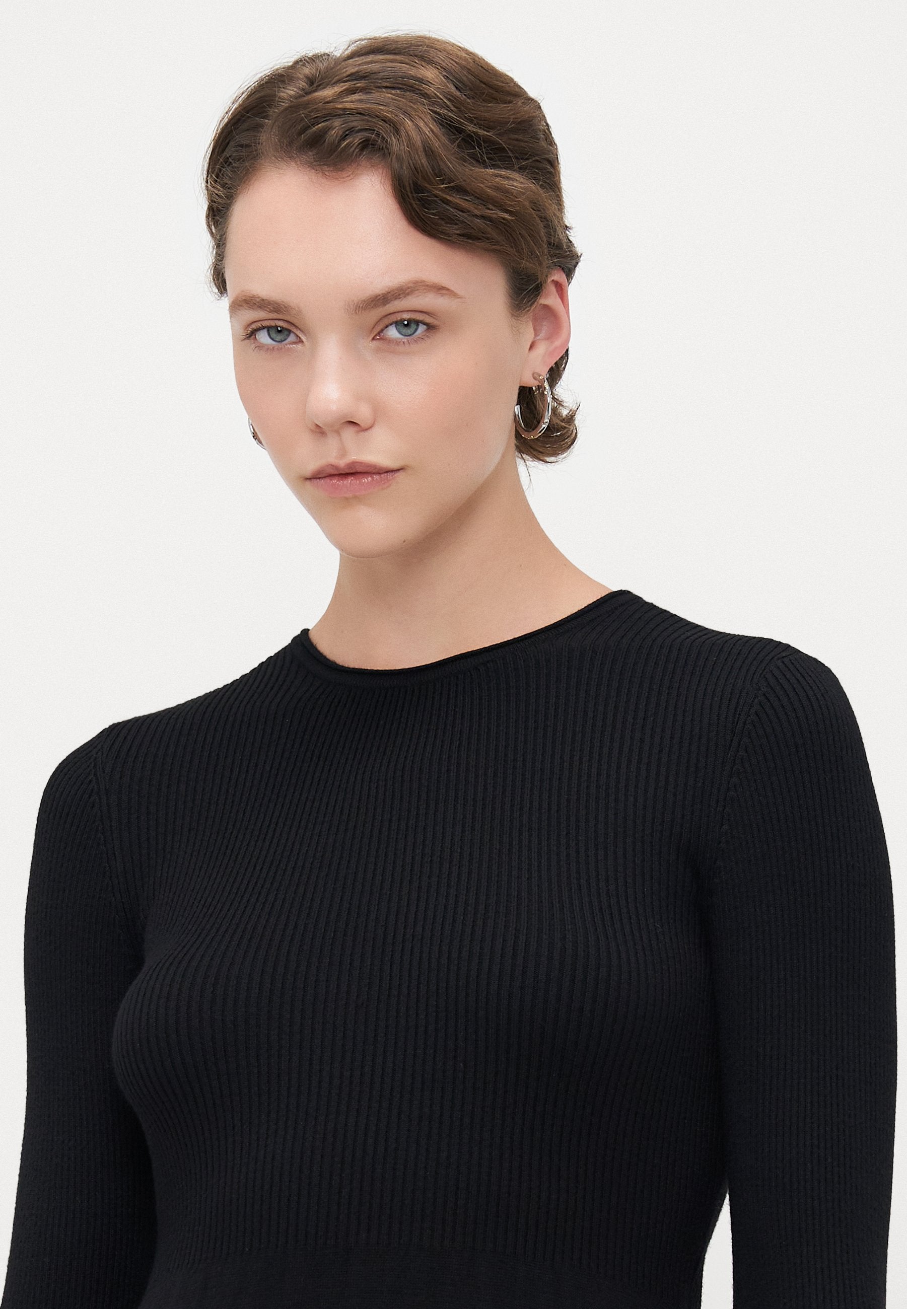 ONLNATASCHA O NECK Media 5