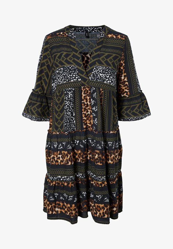 Vero Moda DICTHE 3/4  - Day dress - black