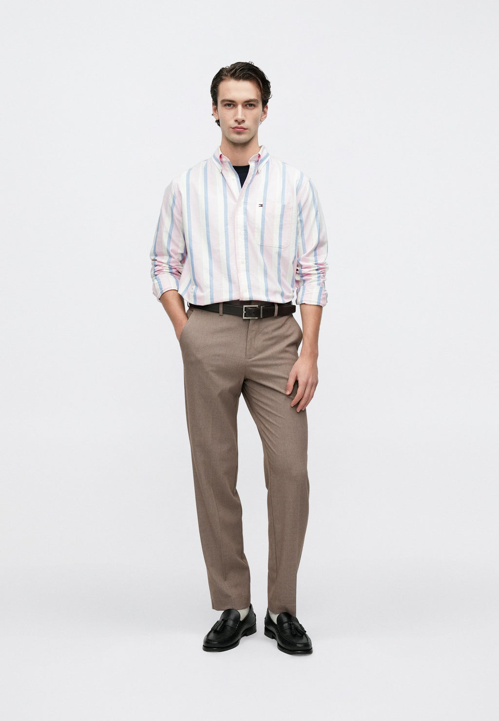 RELAXED FIT STRIPE OXFORD SHIRT Media 2