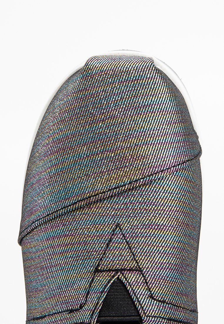 TOMS ALP