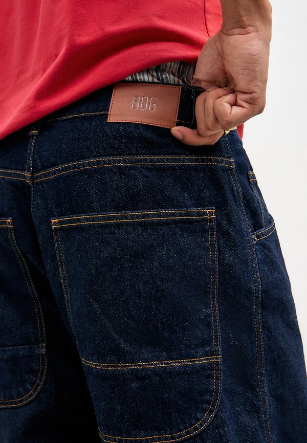 BDG Urban Outfitters SKATE JEANS