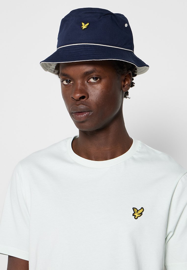 Lyle & Scott