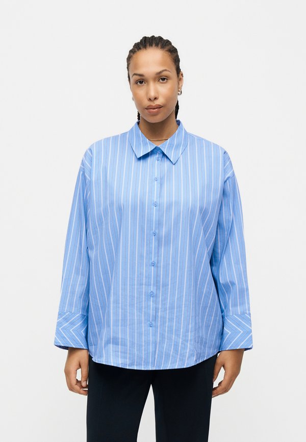 Vero Moda Curve VMCMONDAY SHIRT - Button-down blouse - vista blue