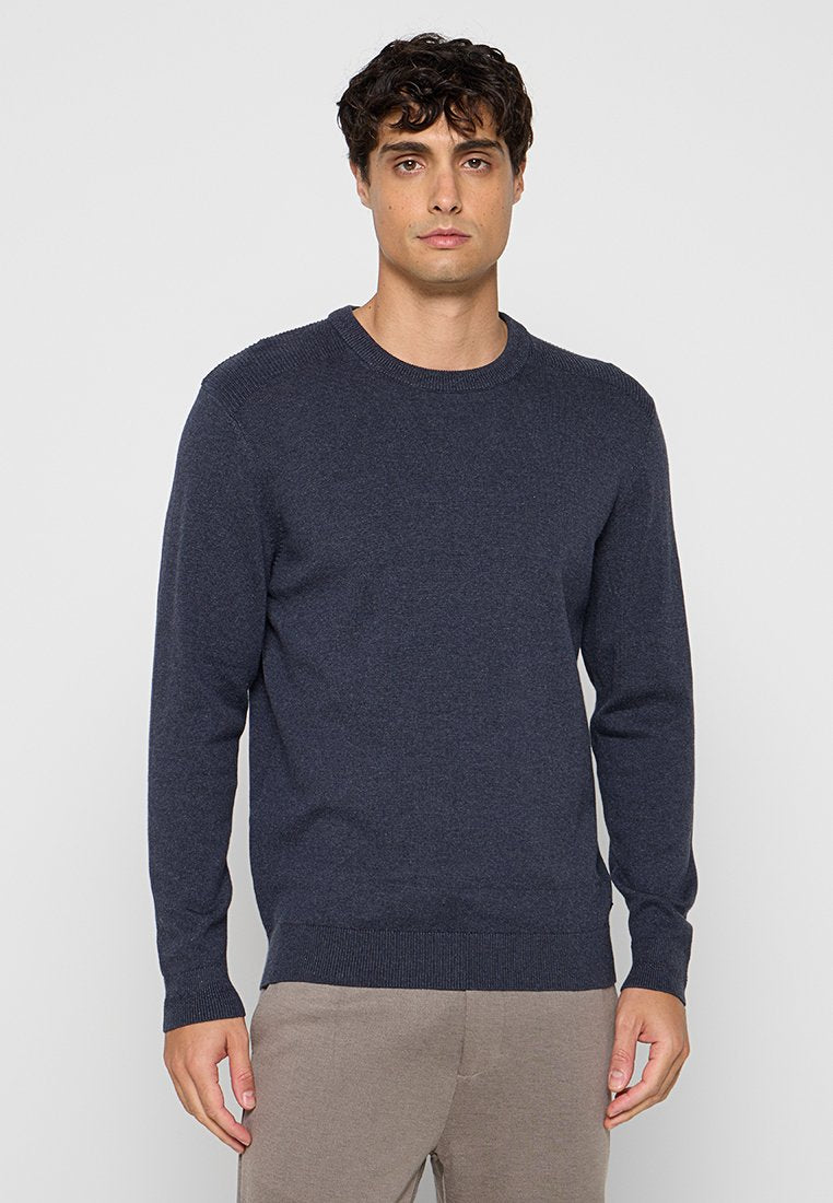 NO EXCESS Strickpullover Media 1