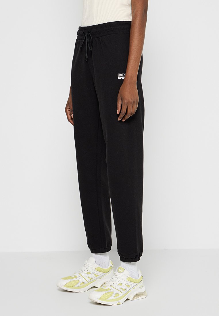 DKNY Sport