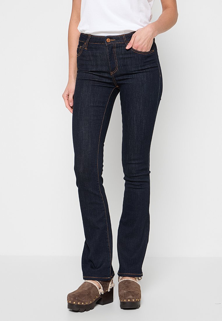 Armani Exchange Flared Jeans Media 1