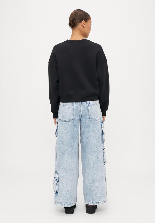 ONLY Petite ONLBEST PRINT CREW NECK