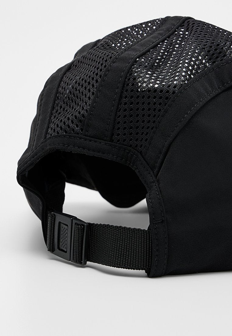 EA7 Emporio Armani Cap Media 5