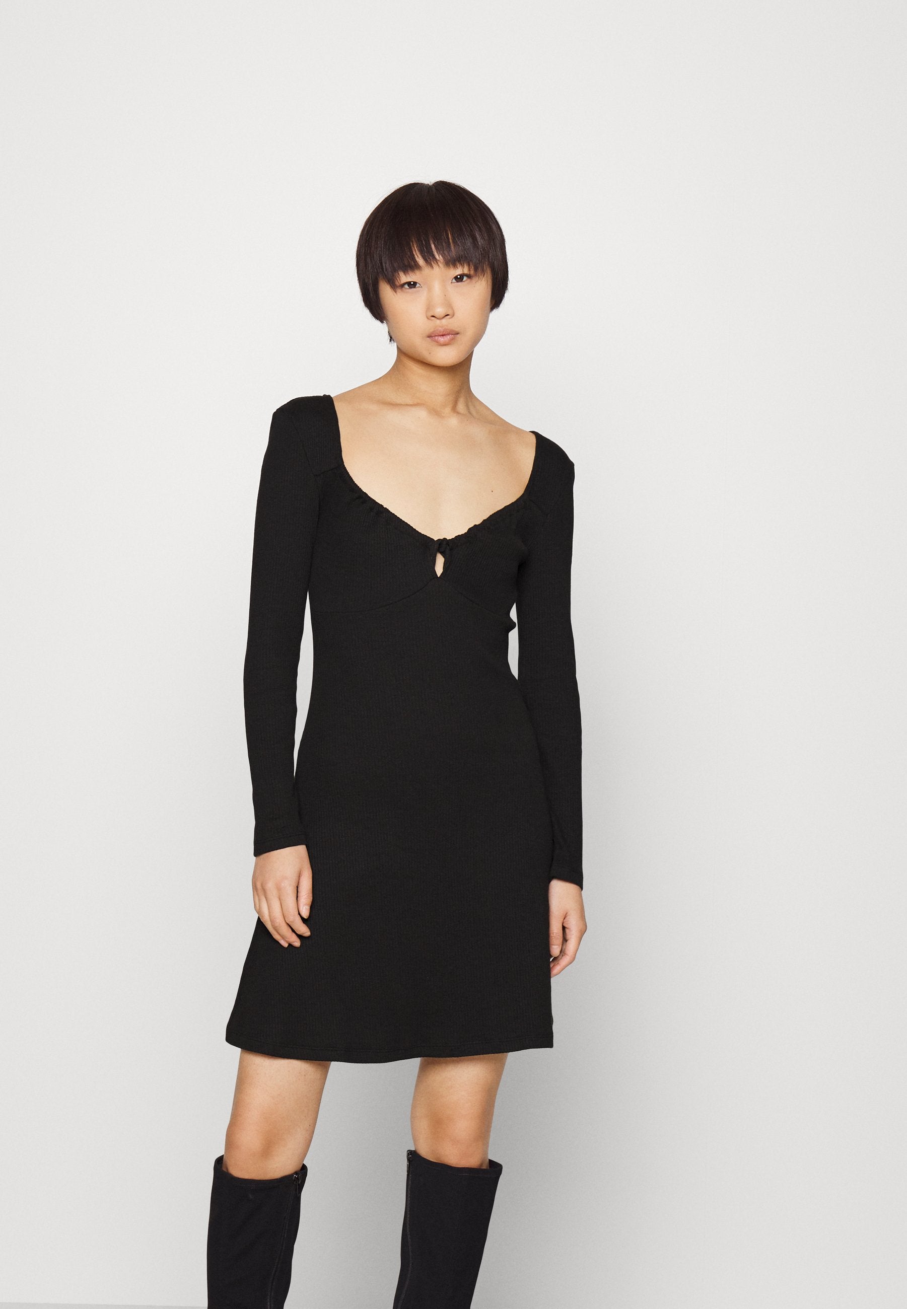 Pieces Petite PCTEGAN TIE DRESS