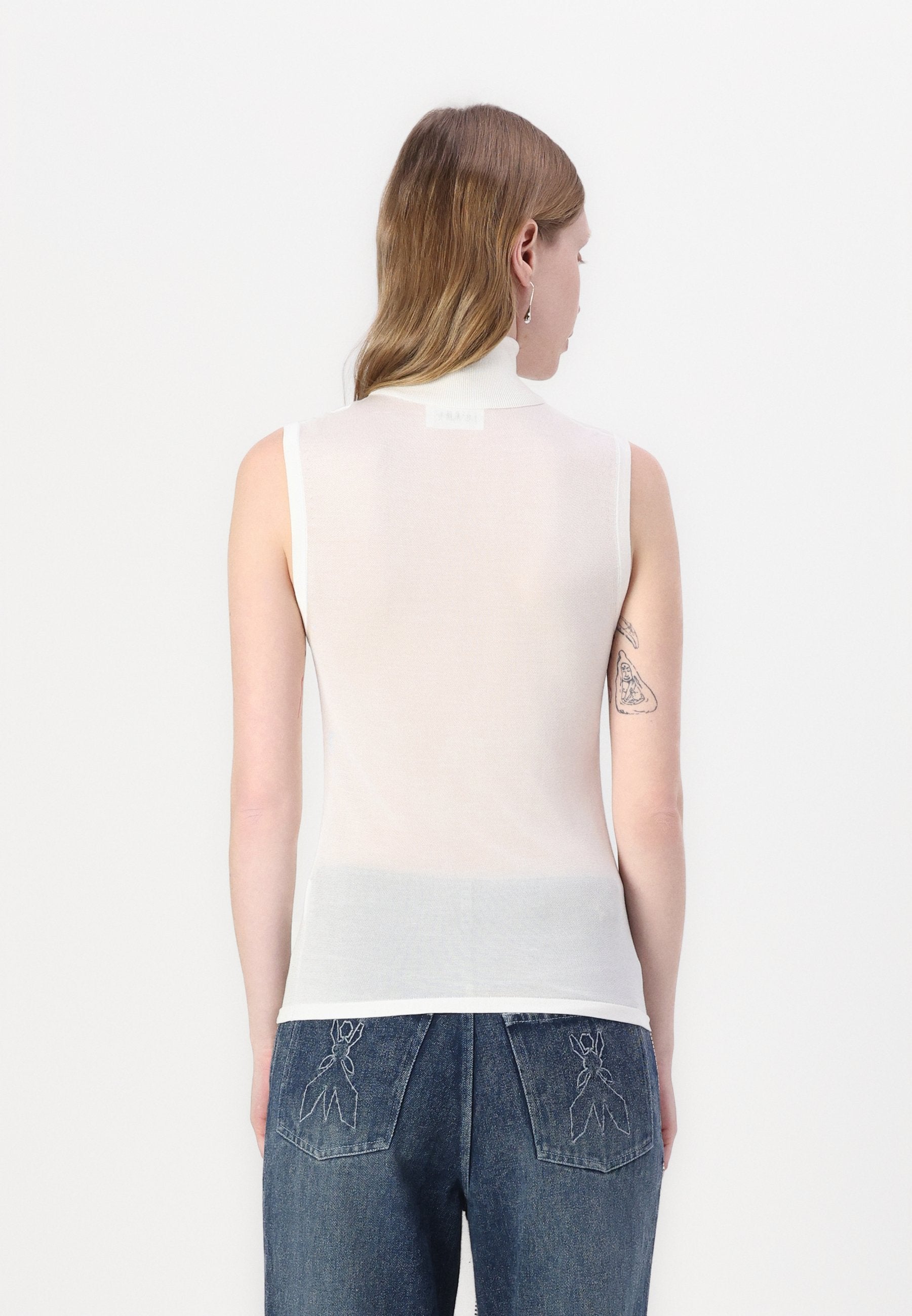 Malina NIMA SHINY SLEEVELESS NECK