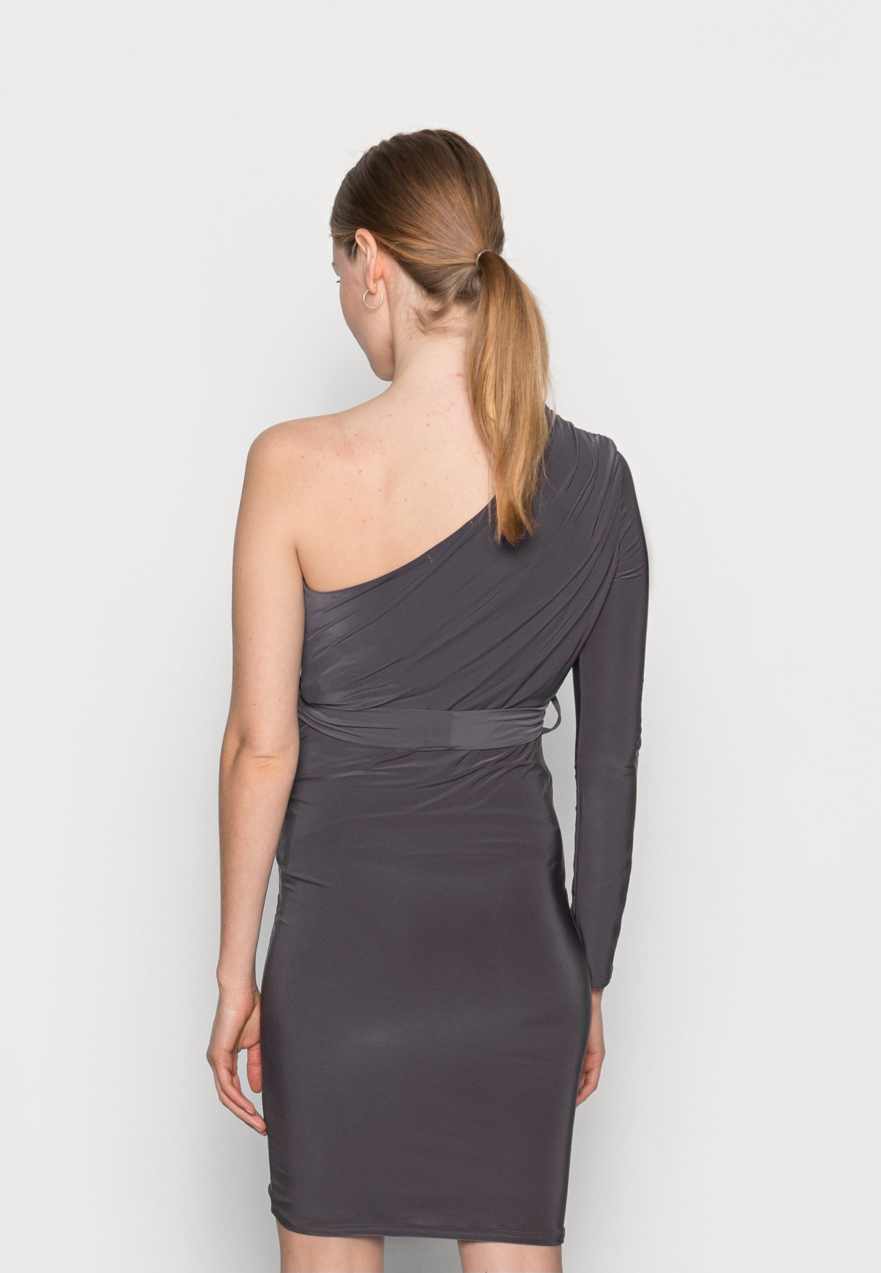 Missguided Maternity SLINKY RUCHED DRESS