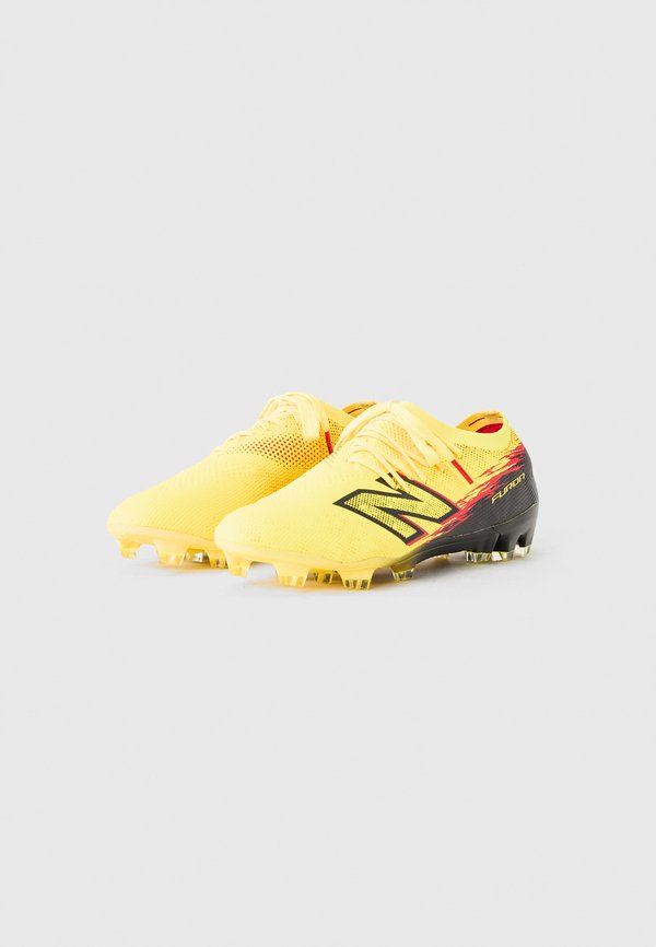 New Balance FURON V8 ELITE FG
