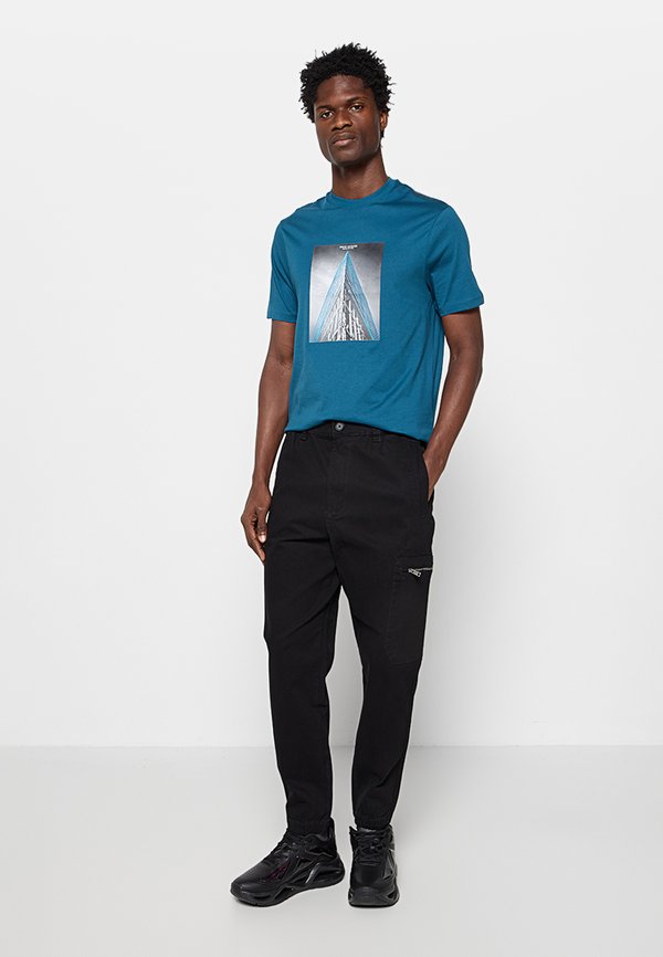 Armani Exchange