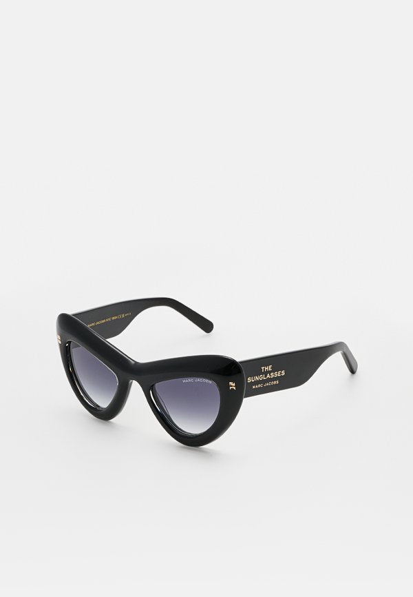 MARC JACOBS MARC