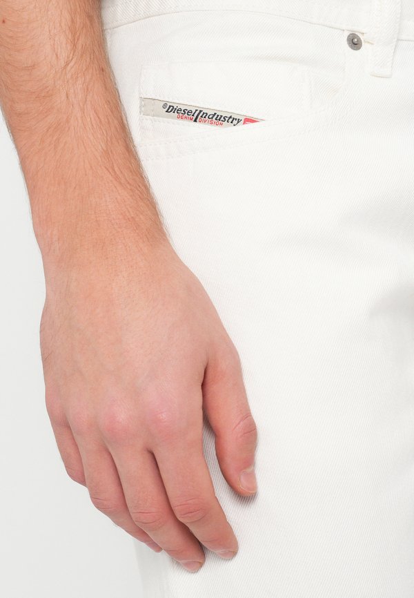 Diesel PANTALONI
