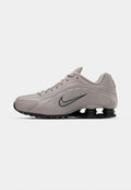 Nike Sportswear SHOX R4 - Trainers - college grey/black/university red/metallic silver