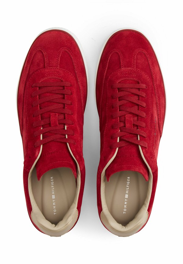 Tommy Hilfiger LUXE EMBOSSED LOGO