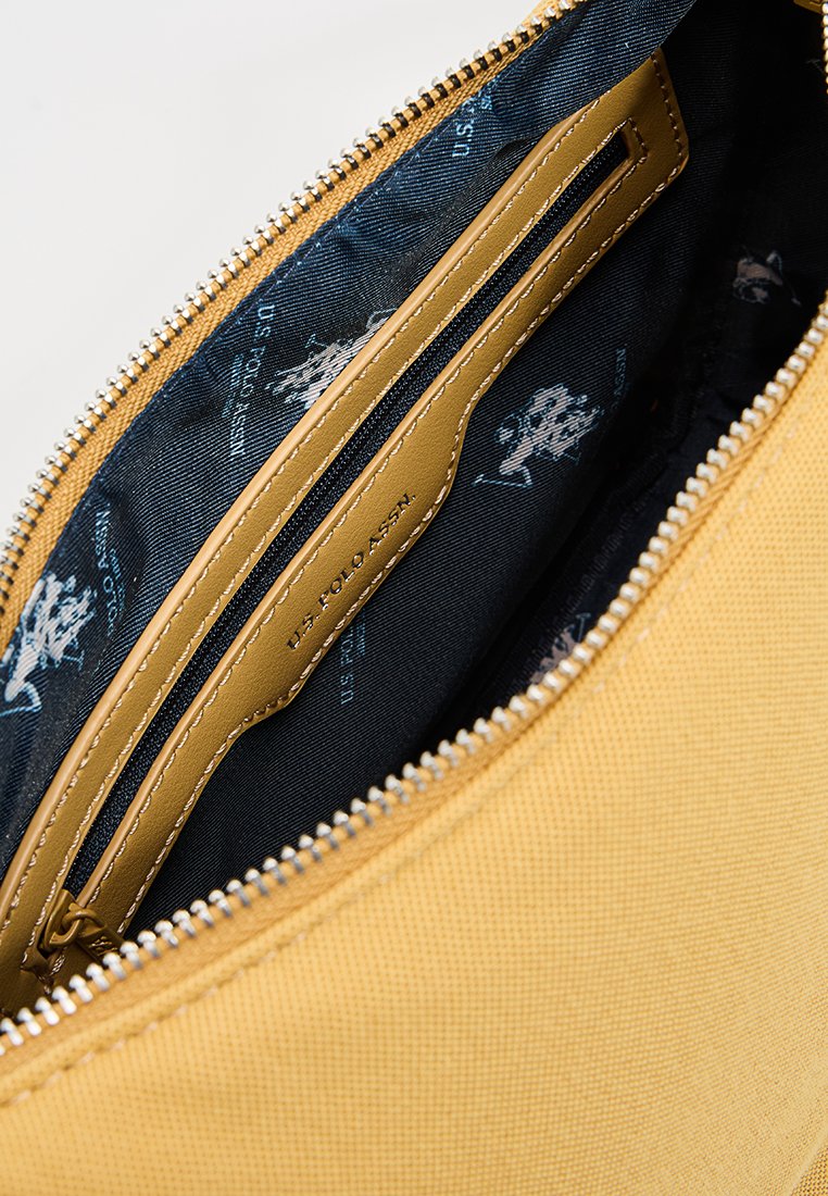 U.S. Polo Assn. BENTON