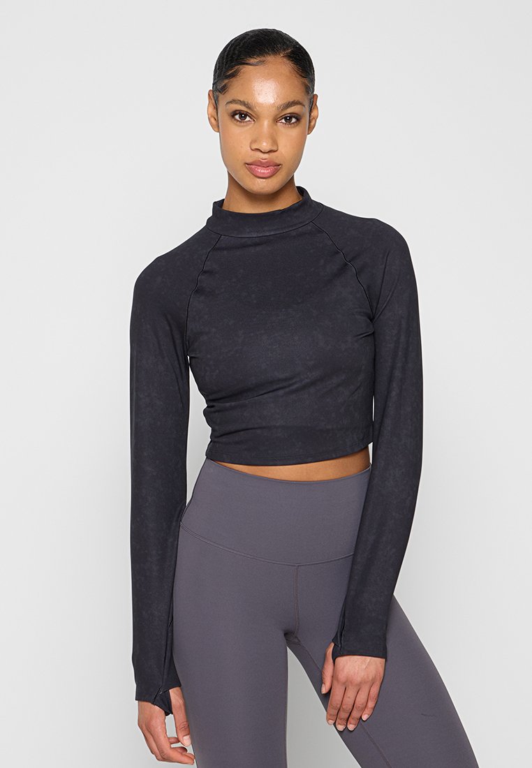 Under Armour MERIDIAN